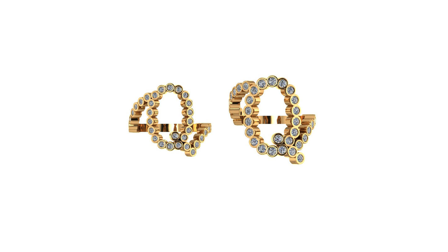 Lab Diamond Letter 'Q' Ring